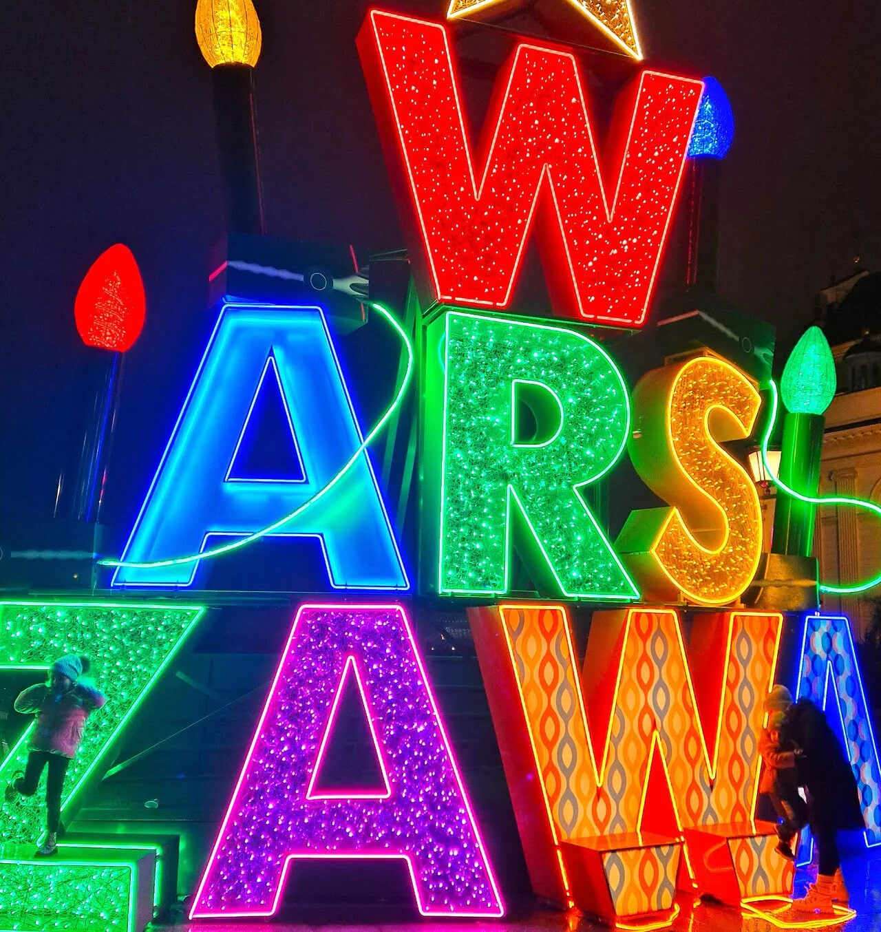 warszawa iluminacje