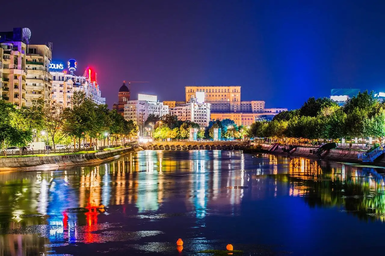 bukareszt nocą